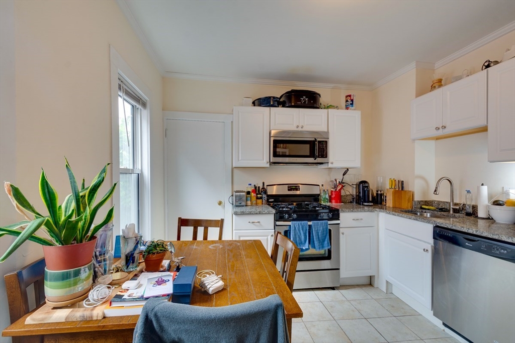 6 Cutter Park, Davis Square