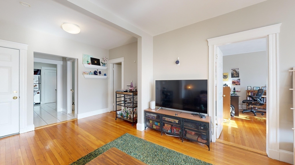 2035 Commonwealth Ave, Boston