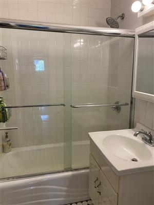 15 Farragut Ave, West Somerville