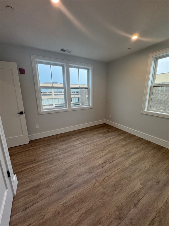 1000 Washington St, Dedham