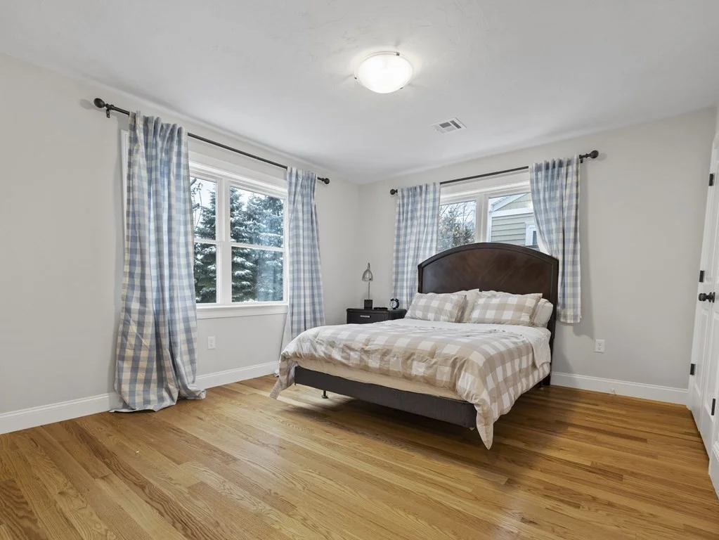 443 Neponset St, Norwood