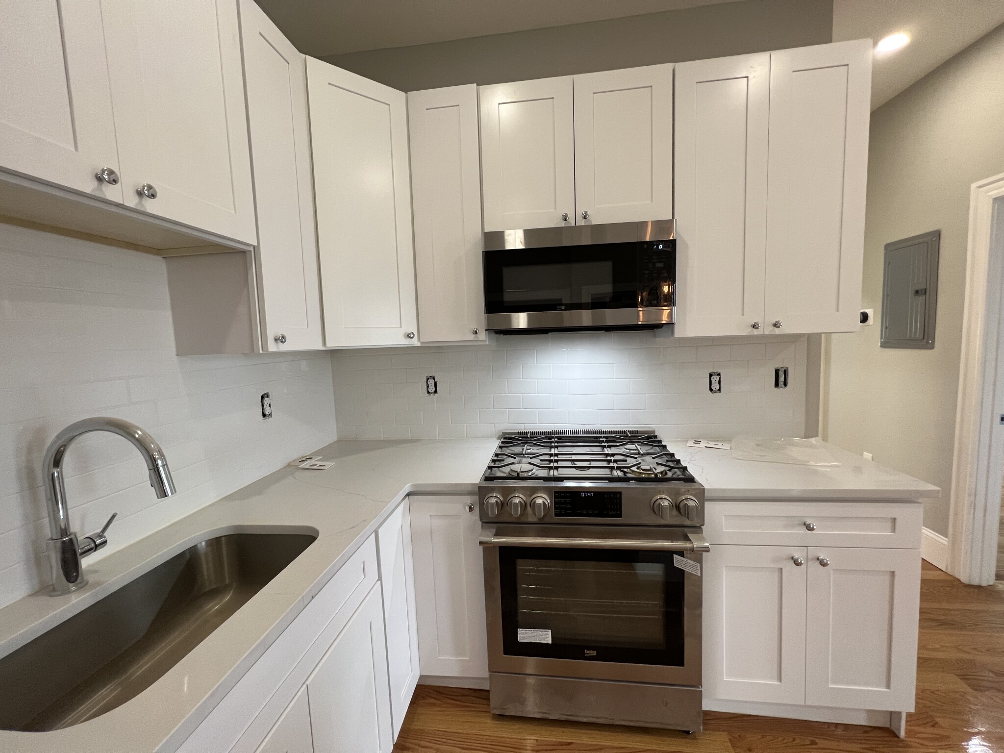 71 Pearl St, East Somerville