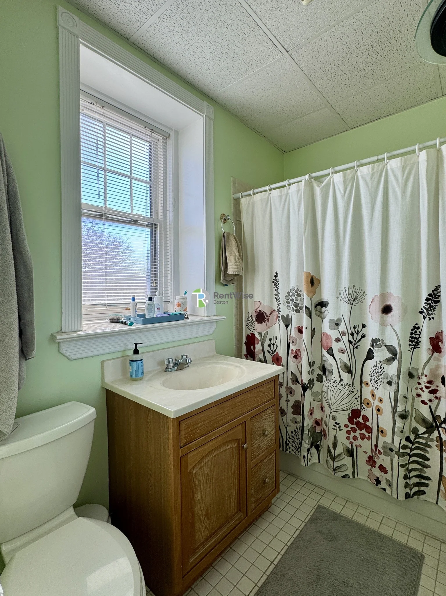 399 Washington St, Coolidge Corner