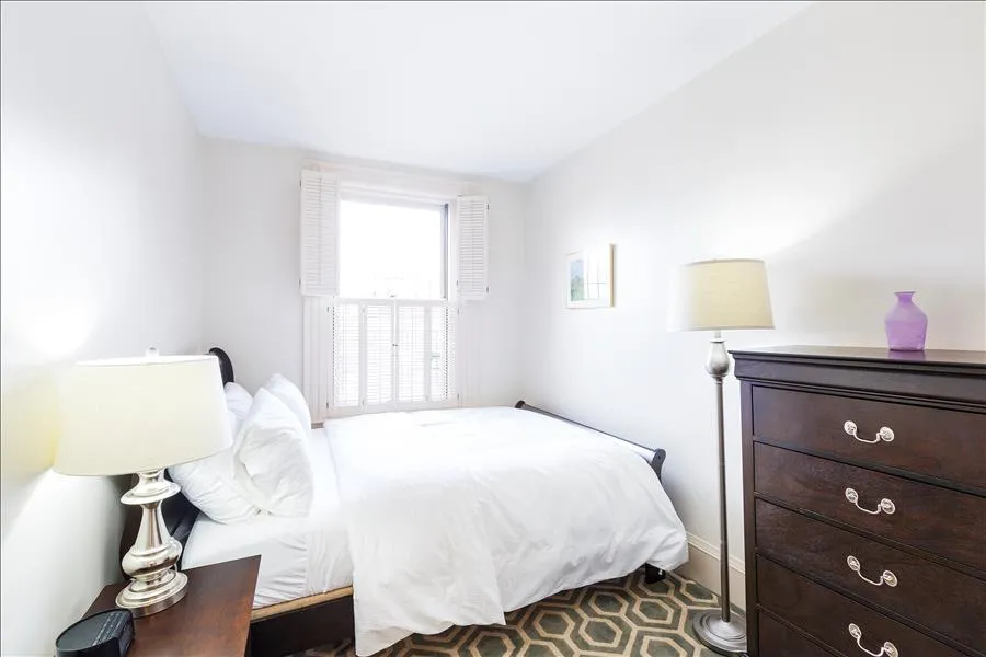 383 Commonwealth Ave, Back Bay