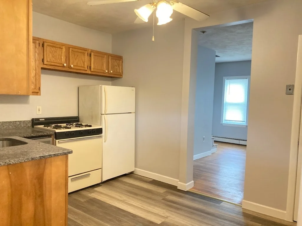 318 Granite St, Quincy