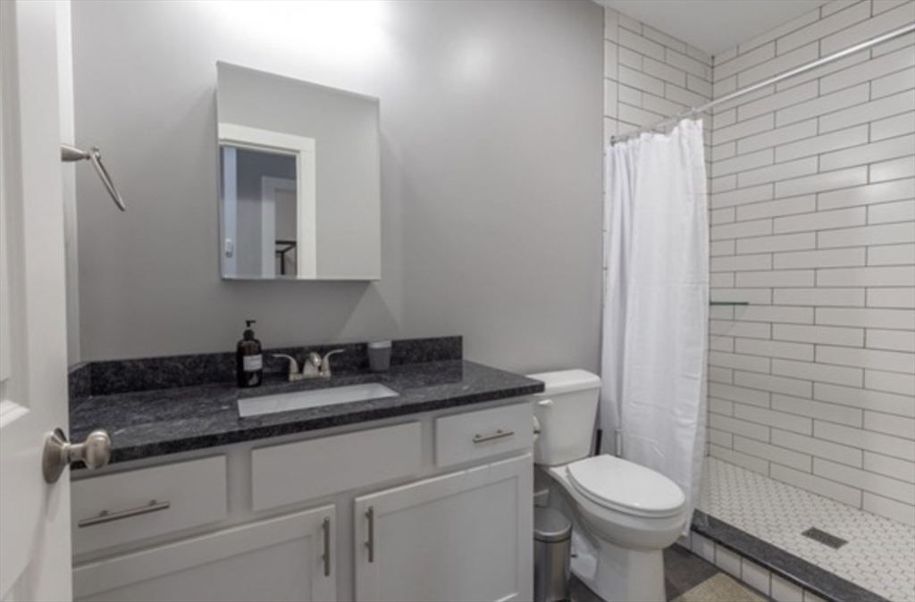 870 E 5th, South Boston