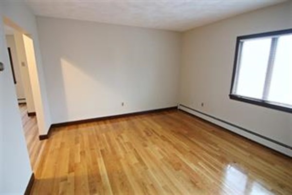 28 Salem St, Wakefield