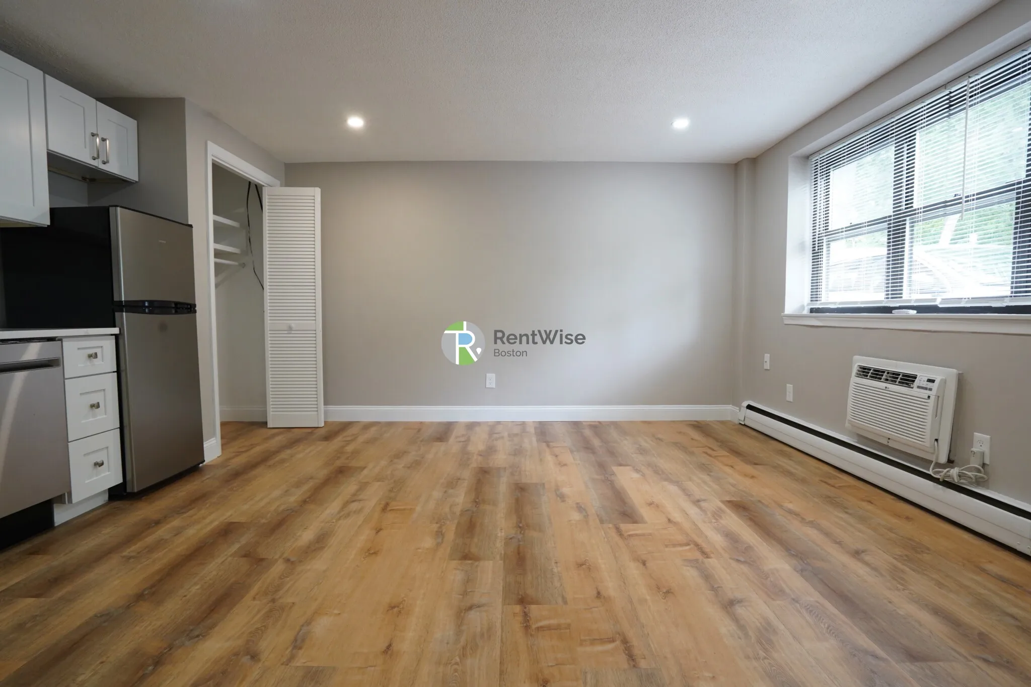 77 Mason Ter, Corey Hill