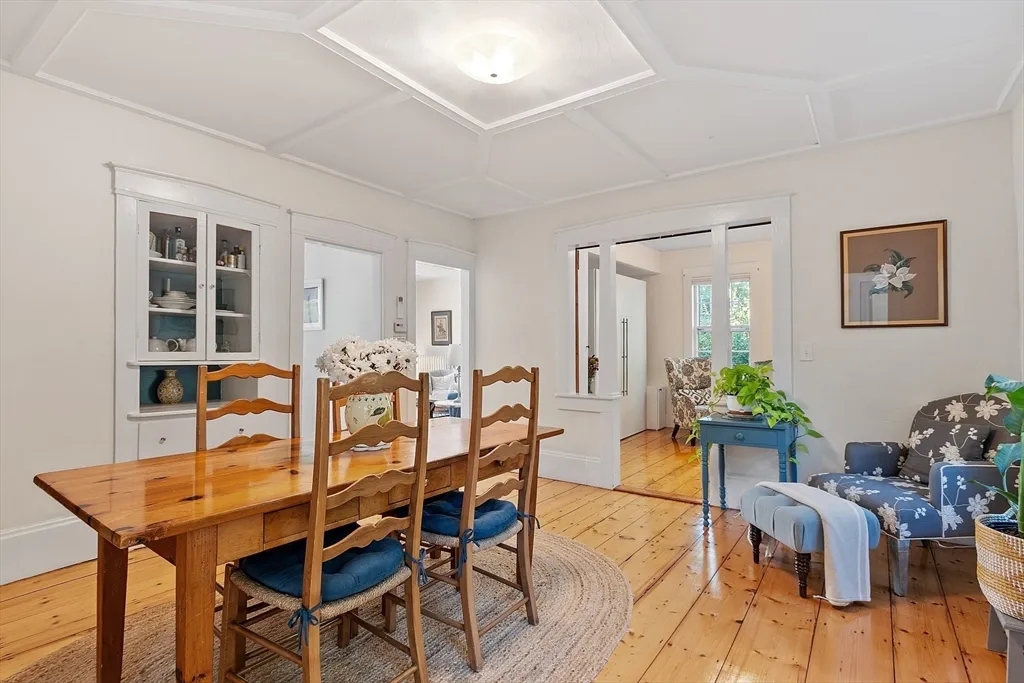 1101 Washington St, Lanesville