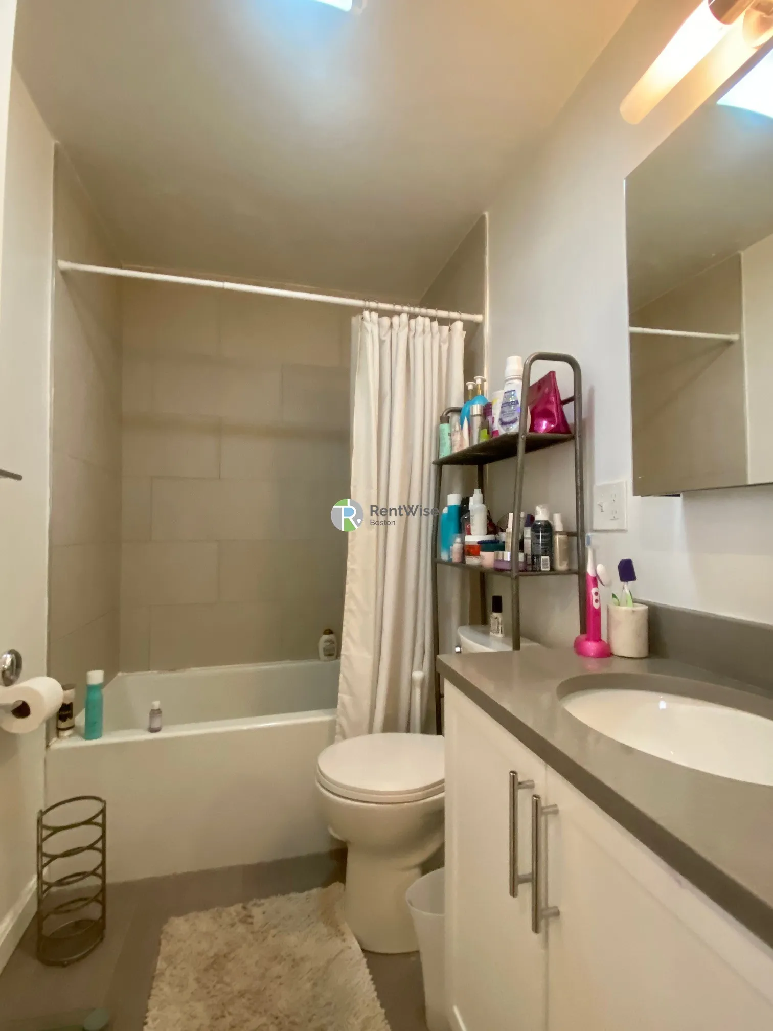 10 Brainerd Rd, Allston