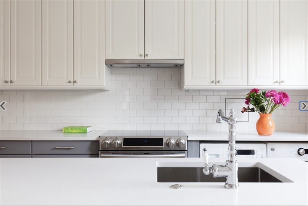 30 Montebello, Jamaica Plain