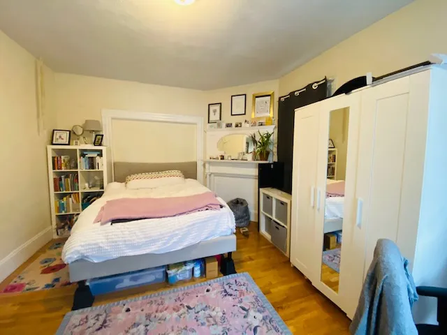 33 Stone Ave, Prospect Hill