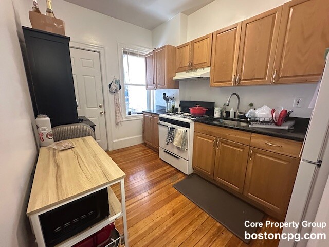 53 Joy St, Beacon Hill