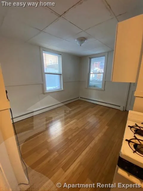 60 Otis St, East Cambridge