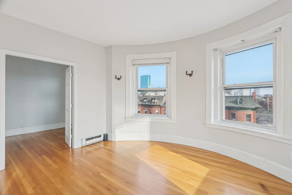 583 Massachusetts Ave, Roxbury