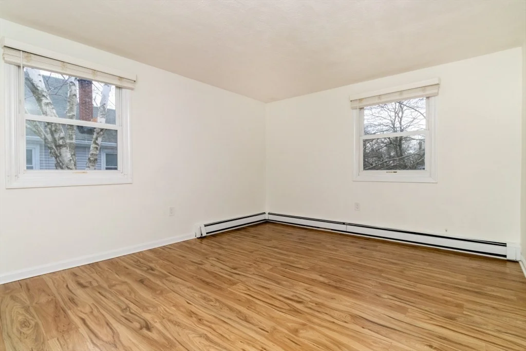 82 Glendower Rd, Roslindale