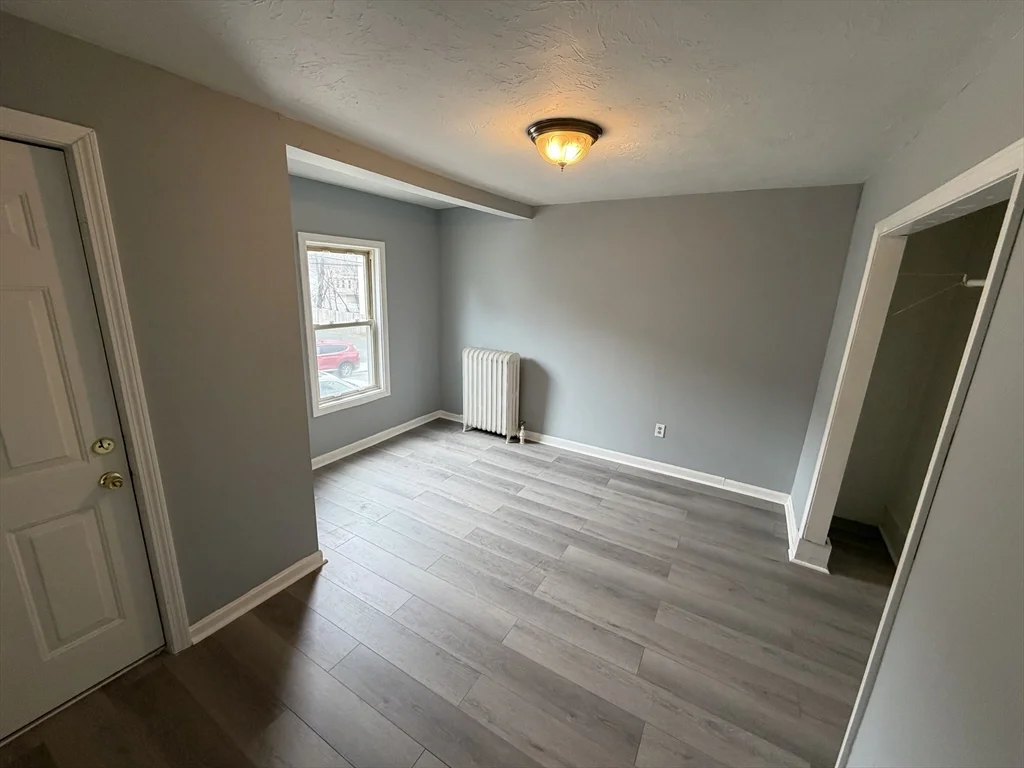 105 Clarendon St, Fitchburg