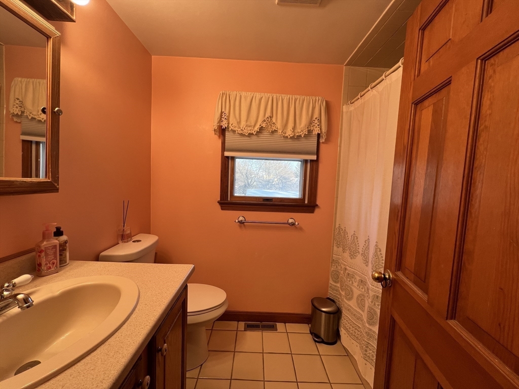 39 Plimpton Ave, Norwood