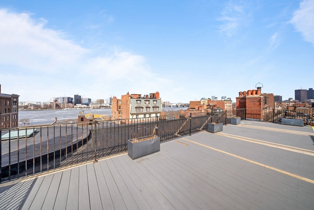 295 Beacon, Back Bay