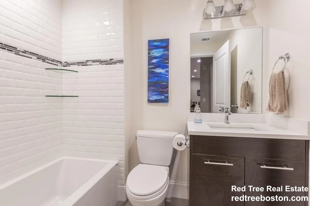 111 B St, South Boston