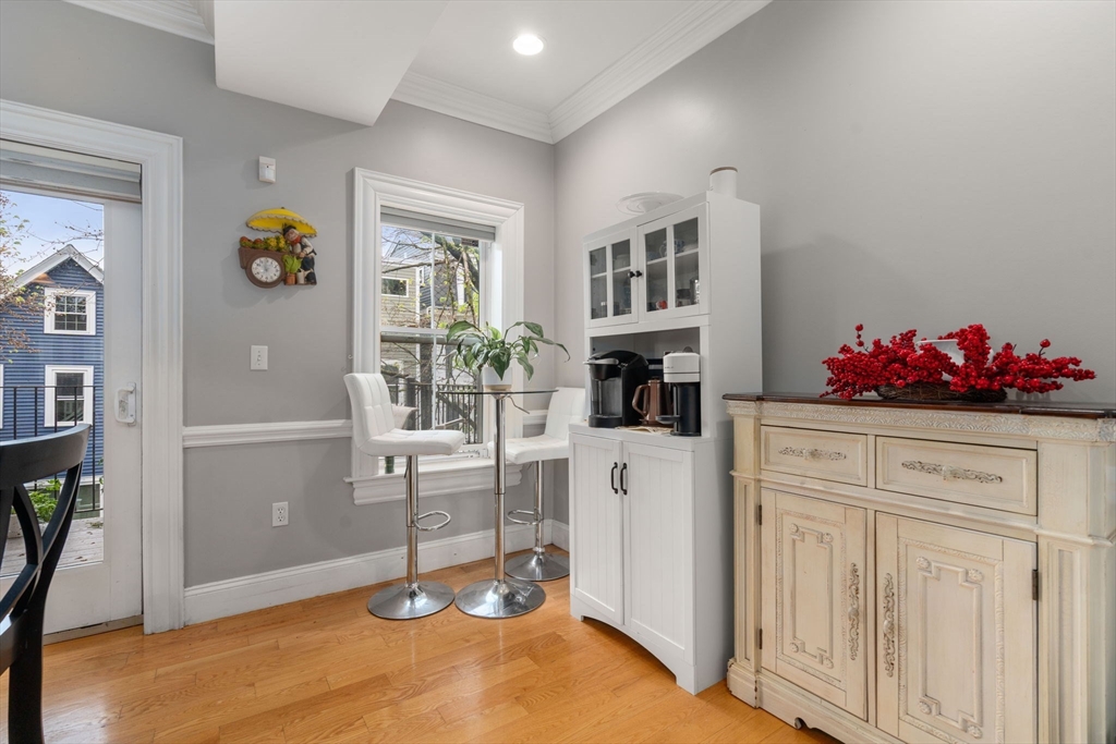 8 Pacific St, South Boston