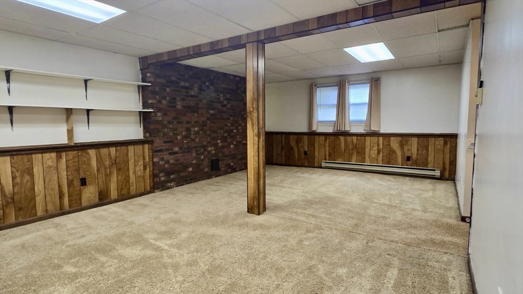 3 Concord Rd, Shrewsbury