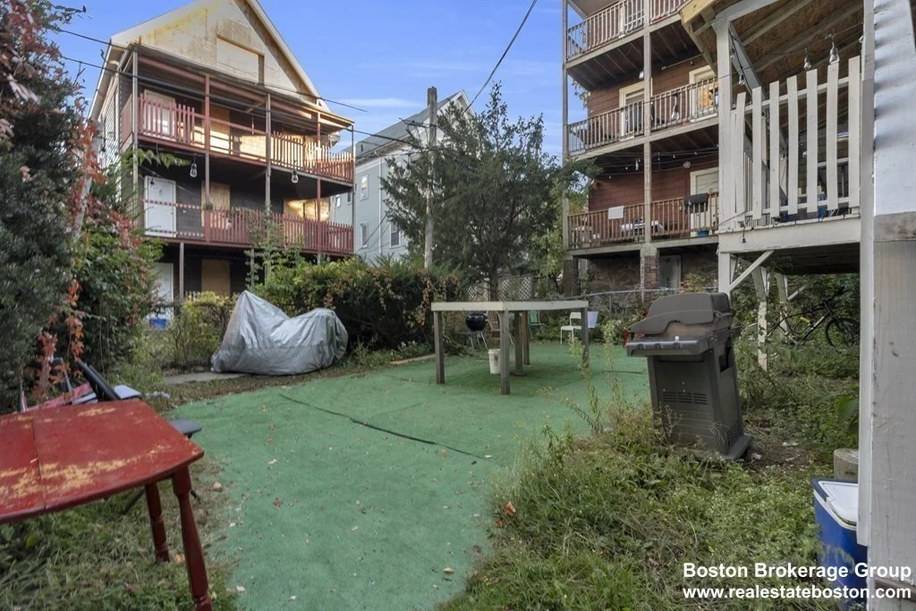 180 St Alphonsus, Mission Hill