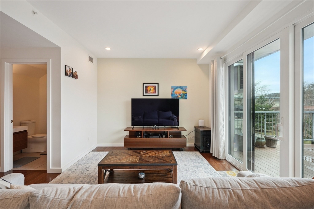 143-171 Hyde Park Ave, Boston