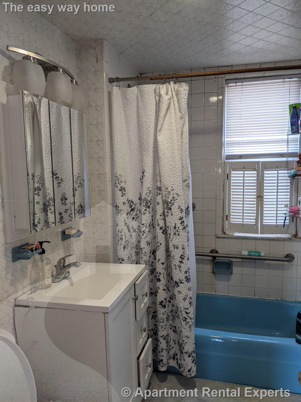 41 Belknap St, Teele Square