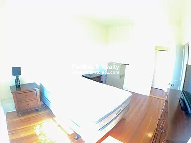 1463 Beacon St, Griggs Park