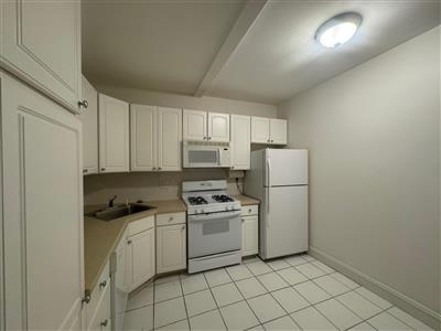 856 Massachusetts Ave, Riverside