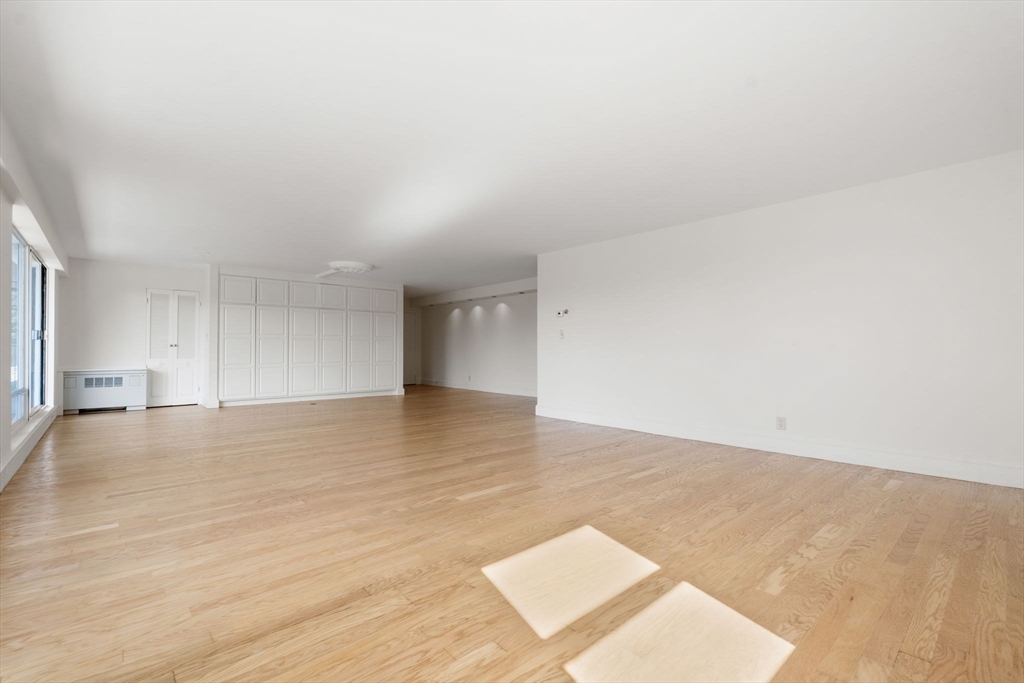 131 Sewall Ave, Coolidge Corner