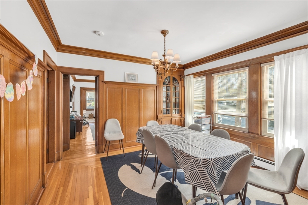 90 Walter St, Roslindale