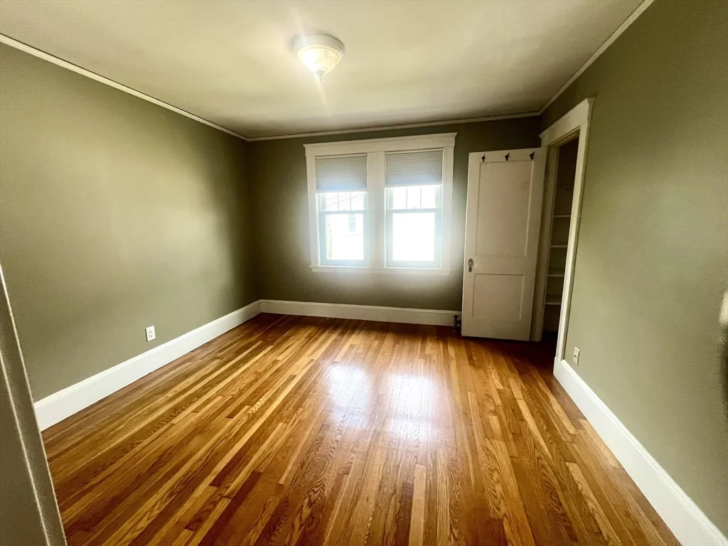 7 Summer St, West Roxbury