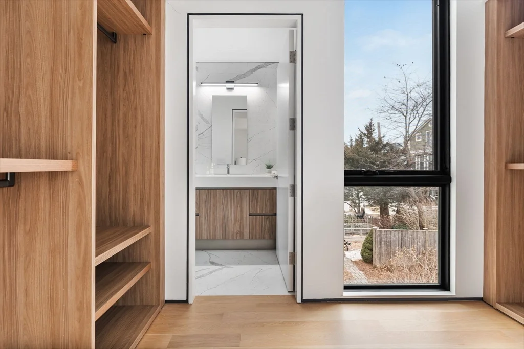 80 Alpine St, West Cambridge