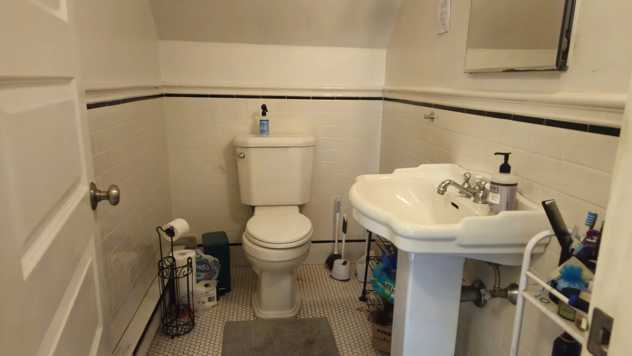 1 Woodstock Ave, Brighton