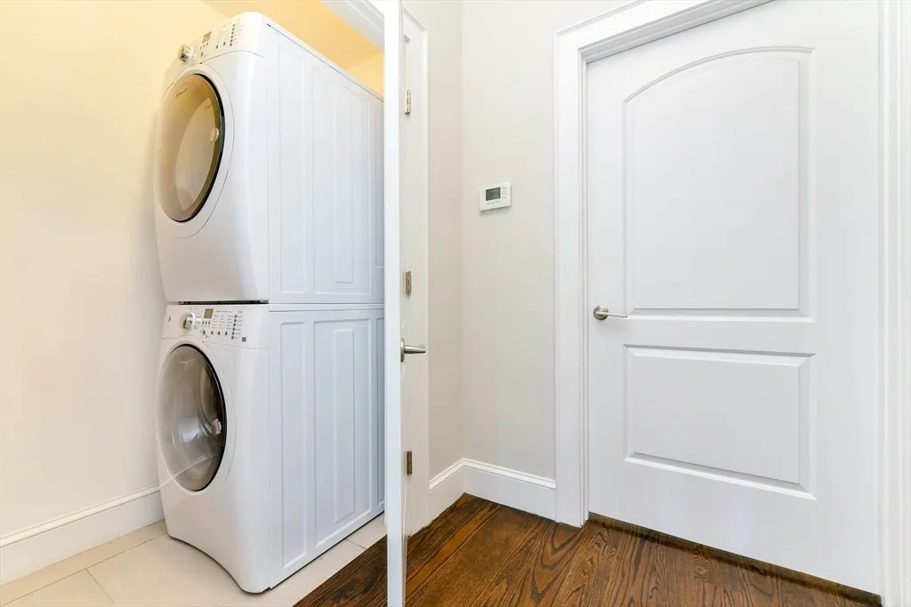 846 East Broadway, South Boston