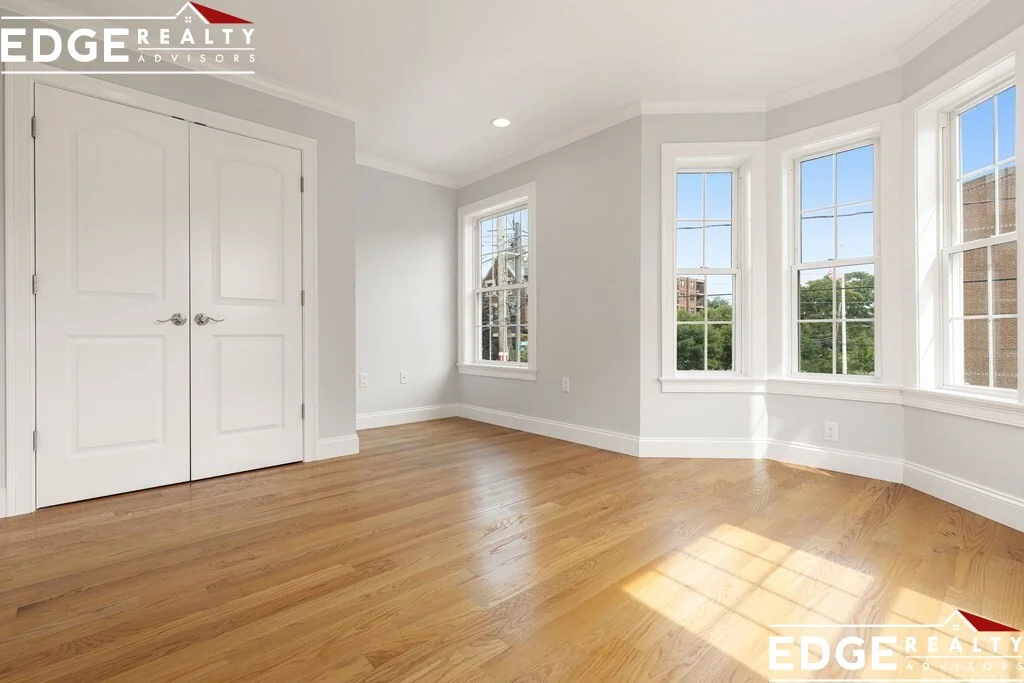 58 Holton St, Allston