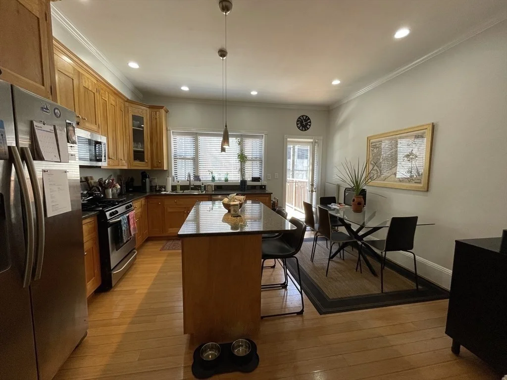 14 Wellington St, South End