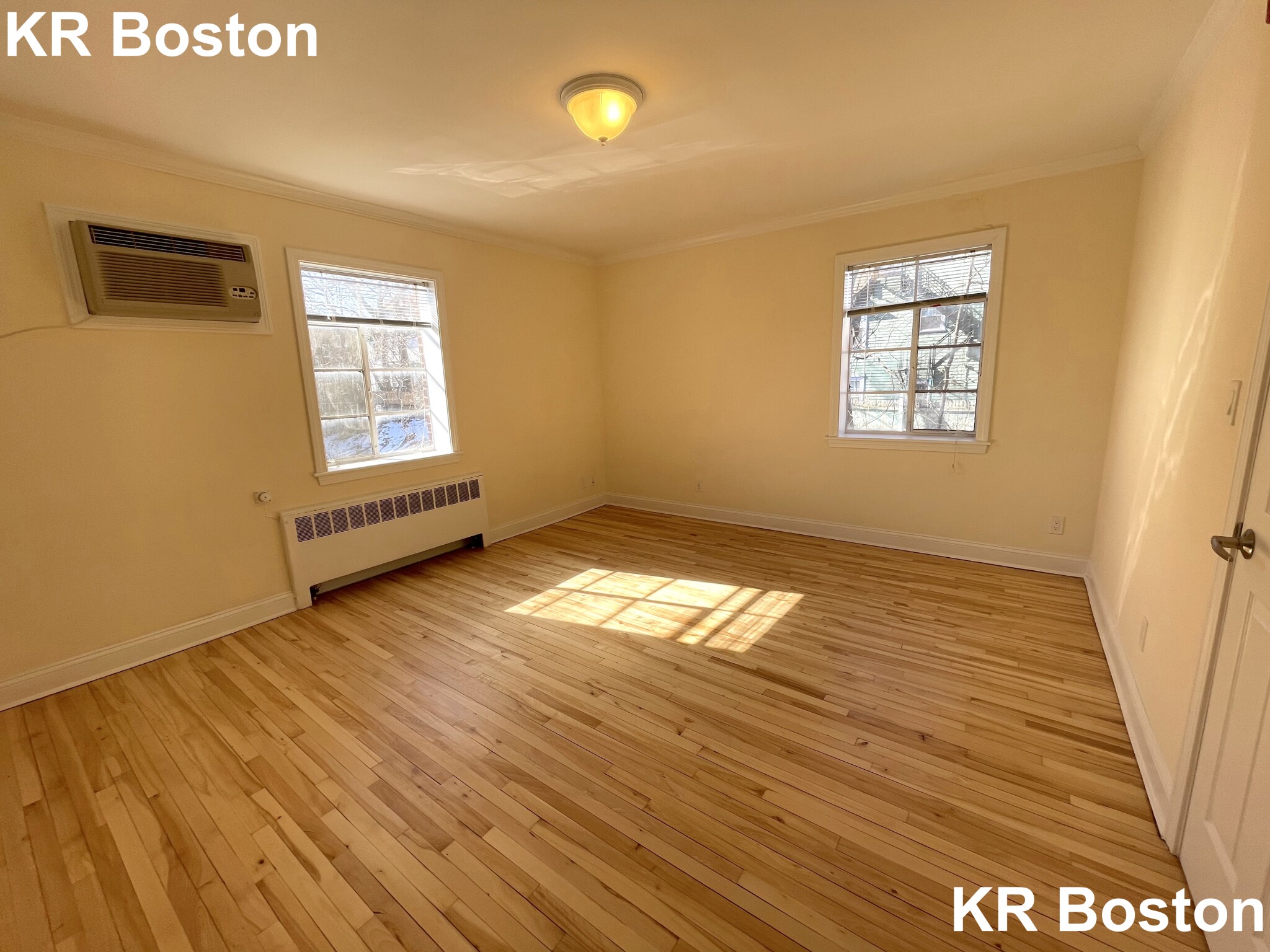 2 bed, 1 bath apartment for rent at 78 Saint Paul Unit 6, Brookline Village — photo 2 of 5