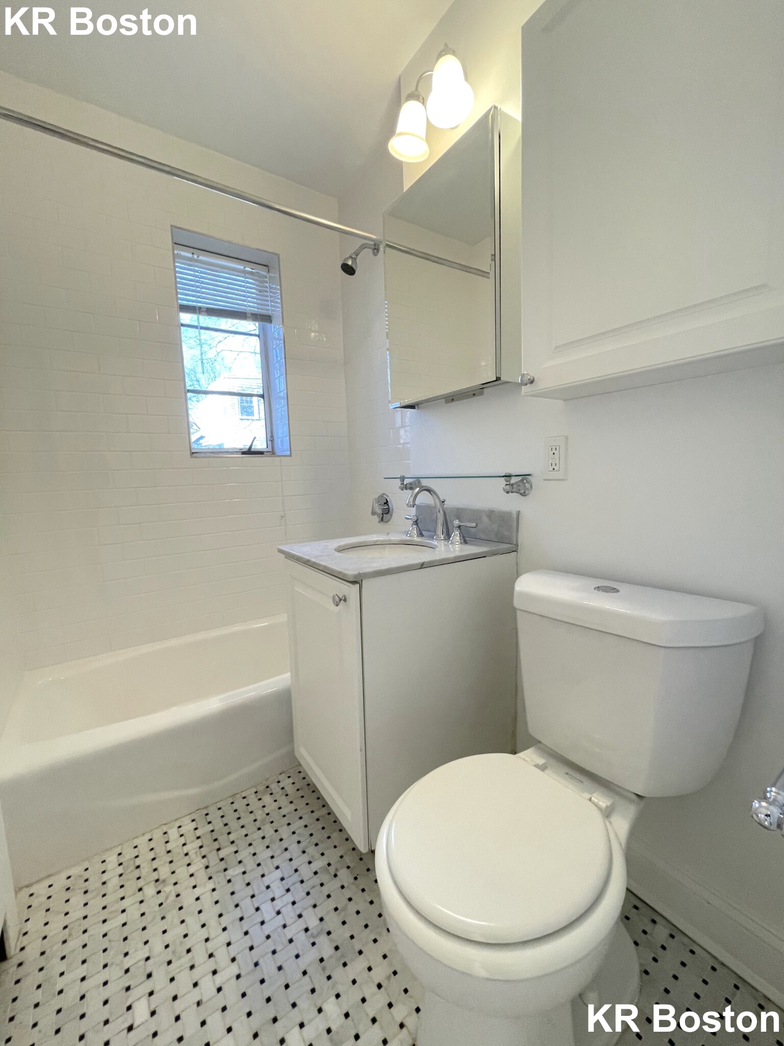 2 bed, 1 bath apartment for rent at 78 Saint Paul Unit 6, Brookline Village — photo 5 of 5