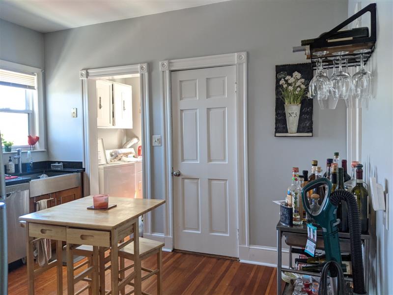 41 Belknap St, West Somerville