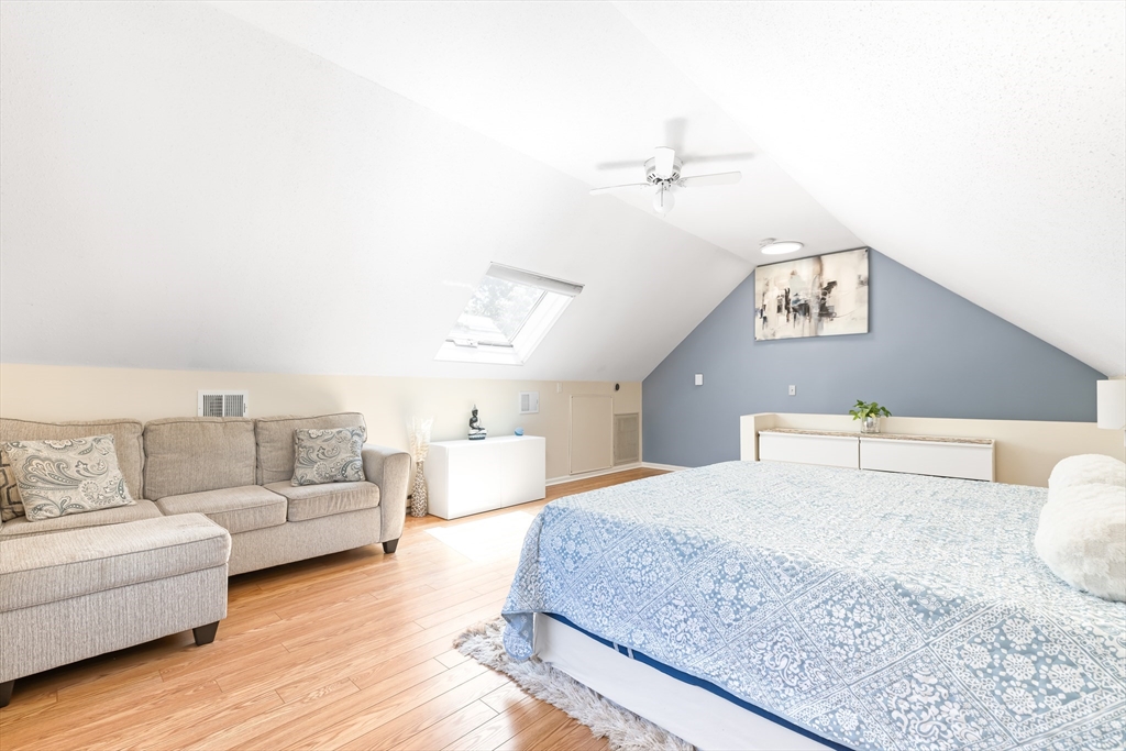 835 Mount Hope St, North Attleboro