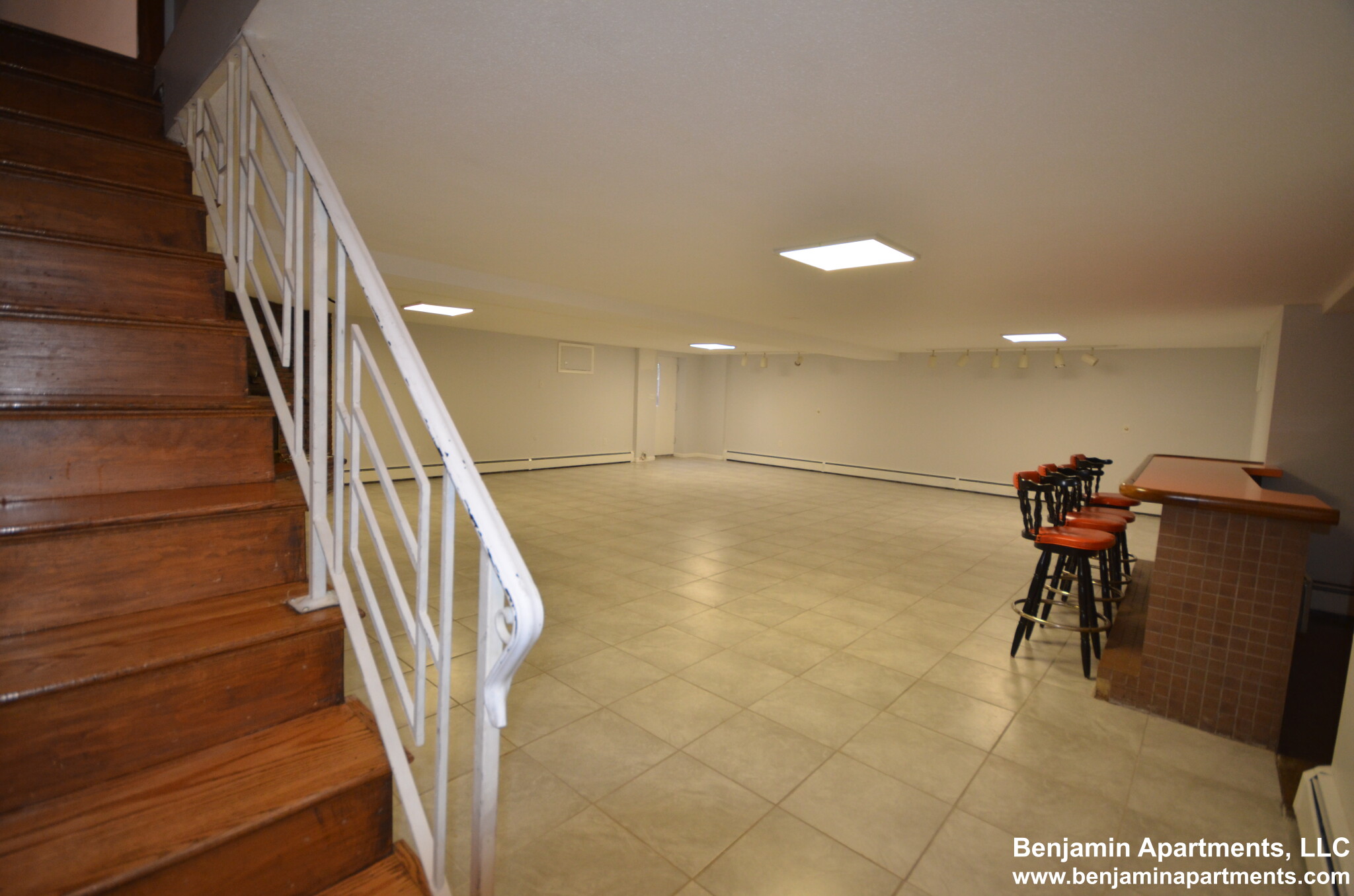 20 Mossdale Rd, Jamaica Plain