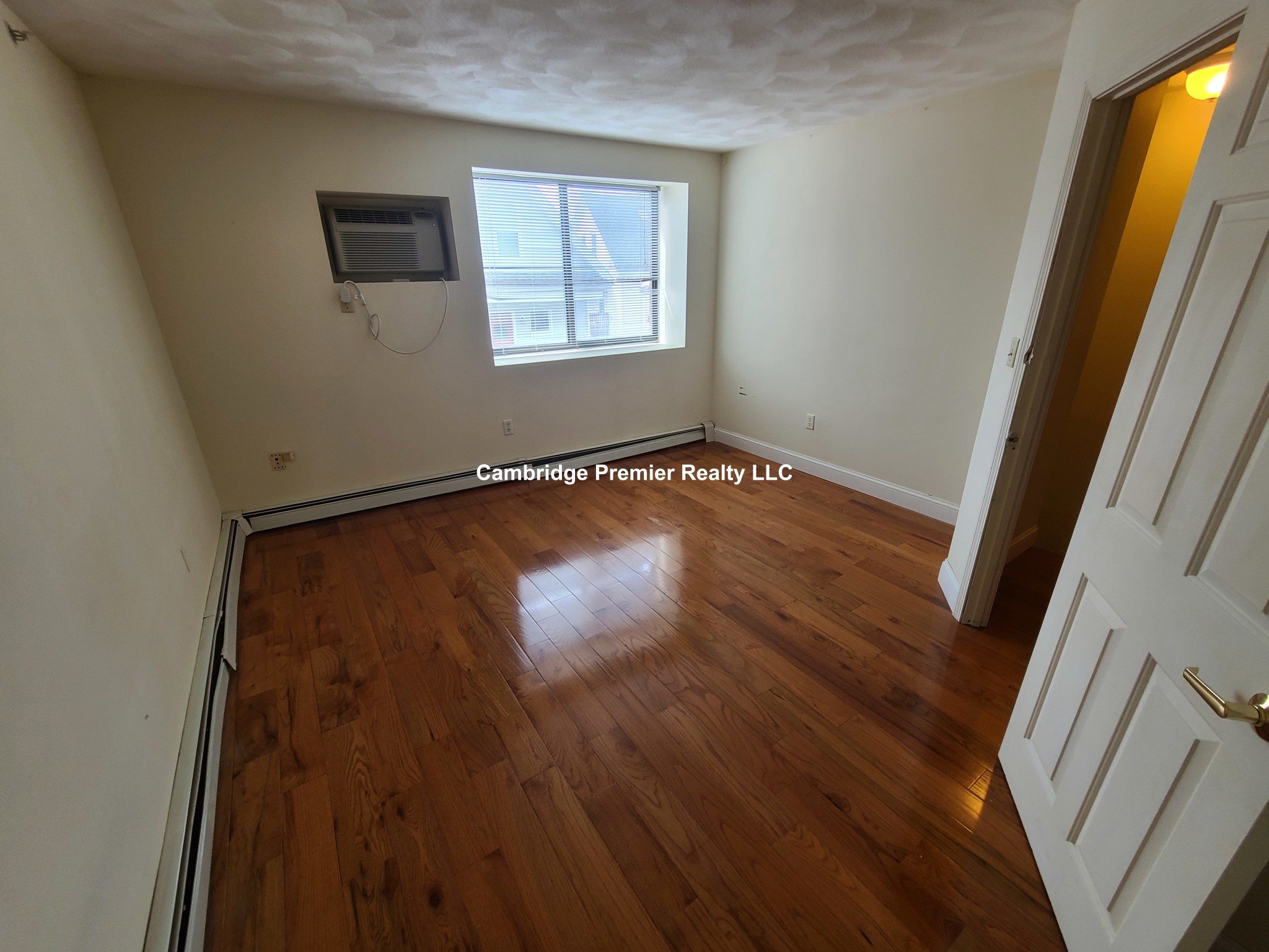 373 Highland Ave, Powder House Square