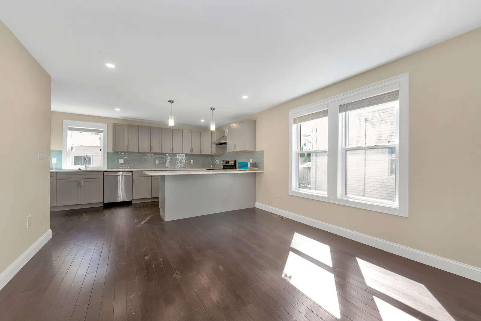 43 Wright Ave, South Medford