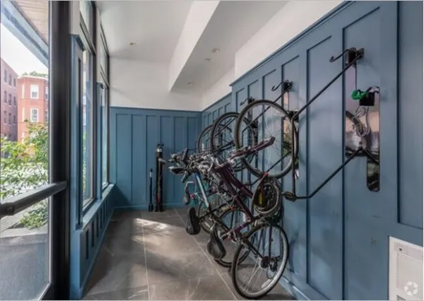 1467 Tremont St, Mission Hill