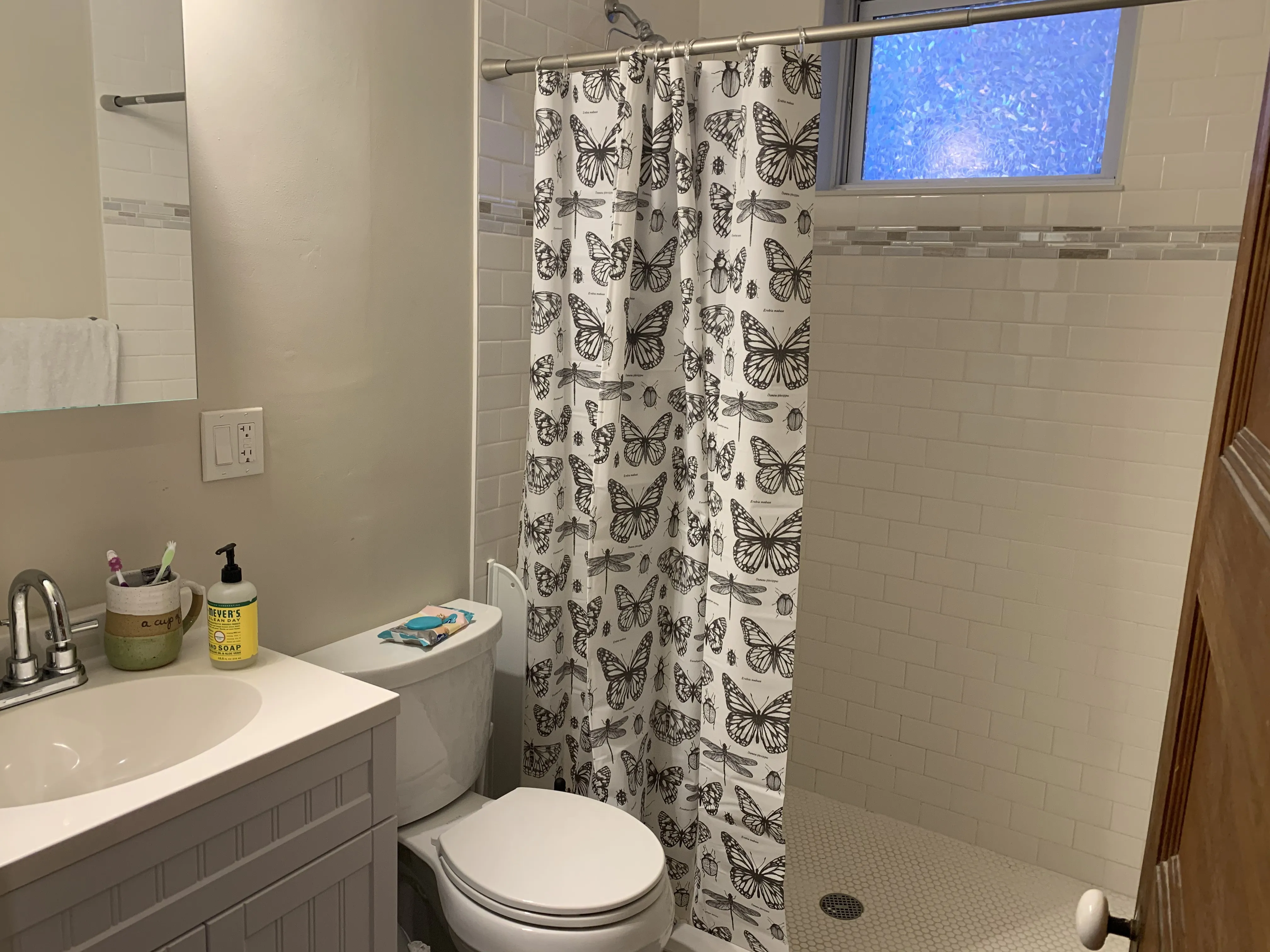 174 Saint Alphonsus St, Mission Hill