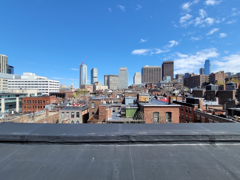 11 Phillips, Beacon Hill