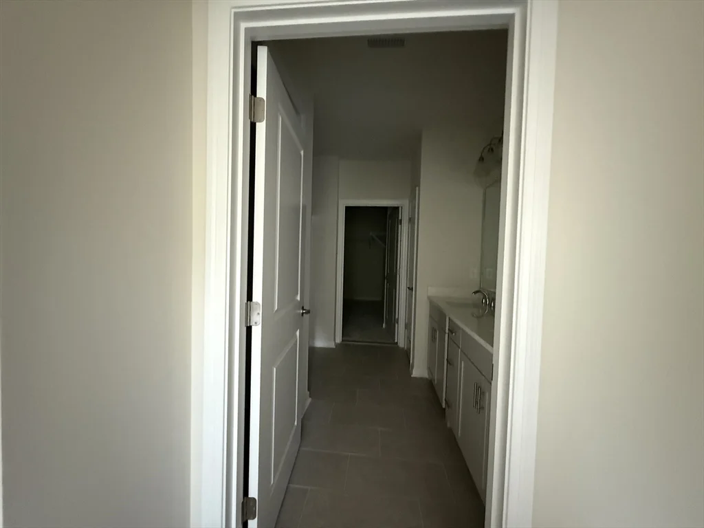 125 High St, North Attleboro